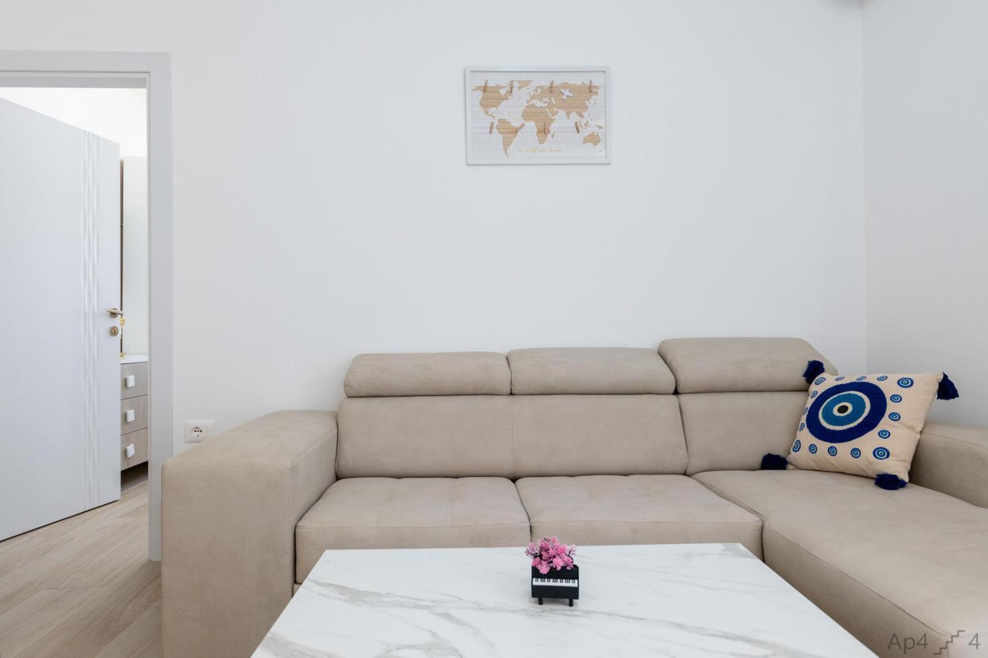 Al Mare Rooms Sarande Bagian luar foto