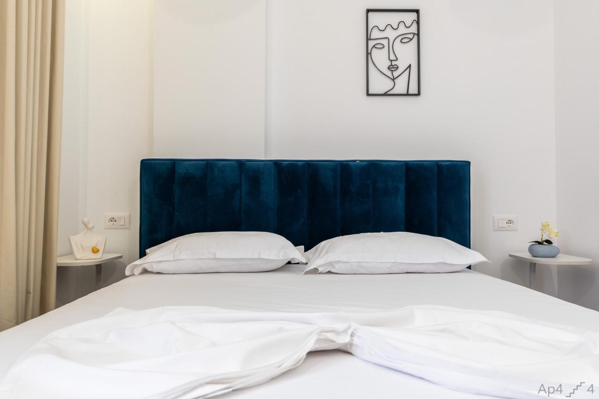 Al Mare Rooms Sarande Bagian luar foto
