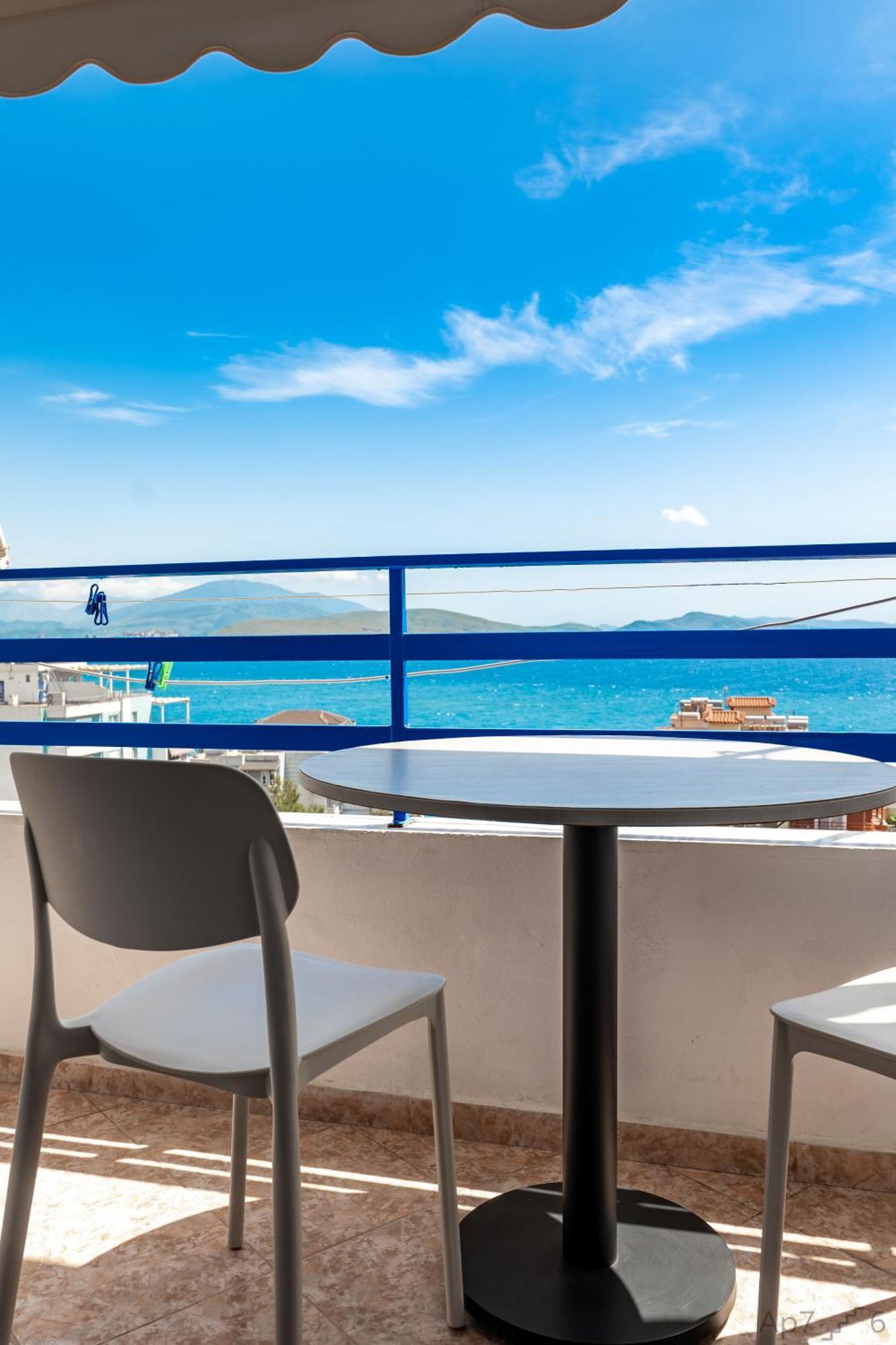 Al Mare Rooms Sarande Bagian luar foto